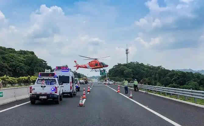水富高速公路汽车救援案例