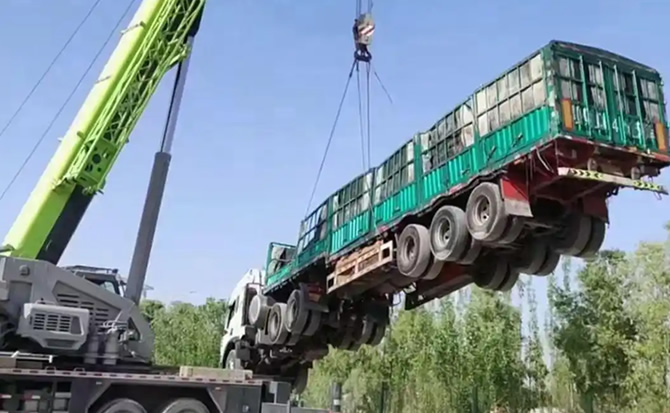 水富道路脱困救援案例